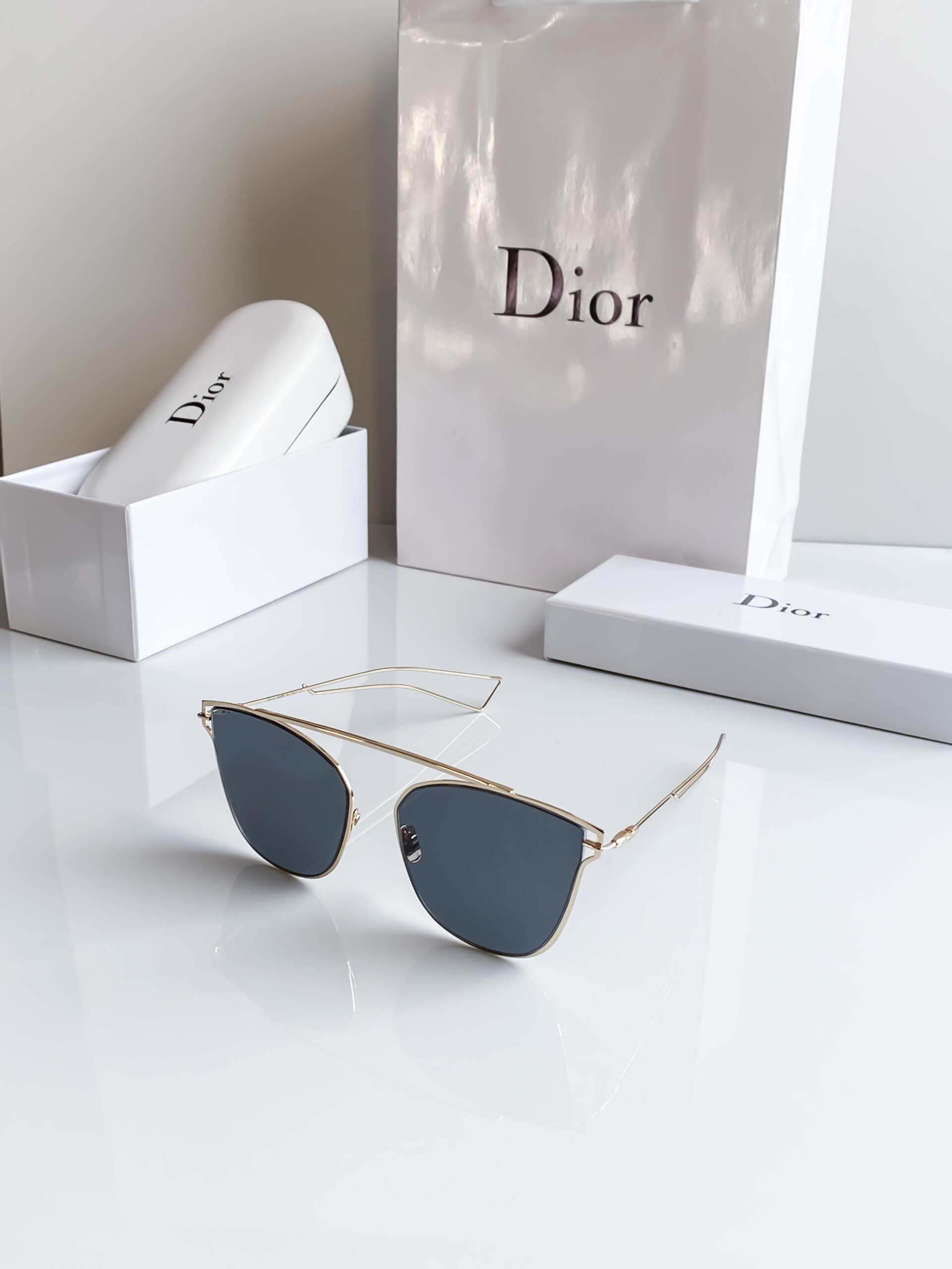 Dior.6001