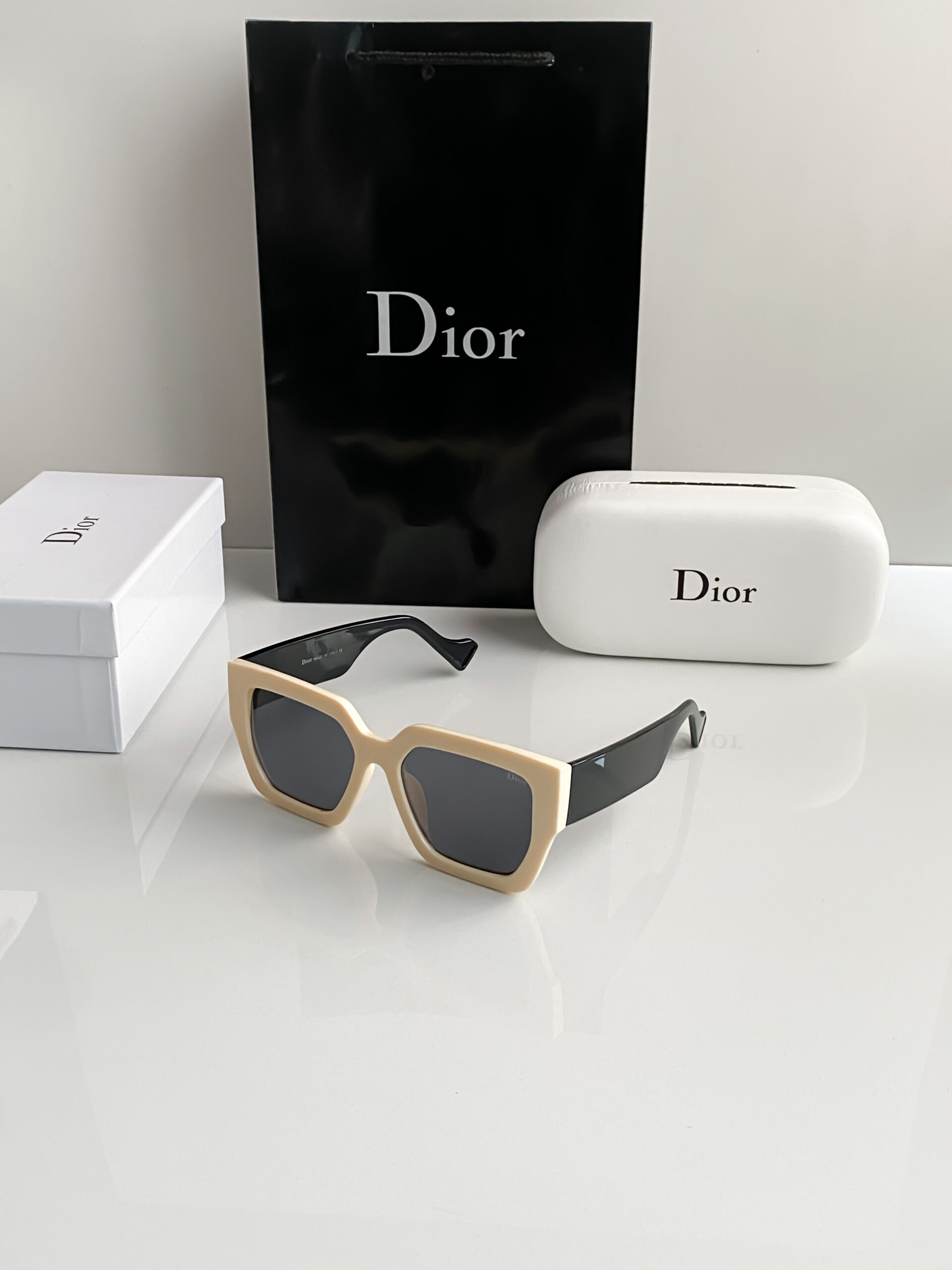 Dior_6037