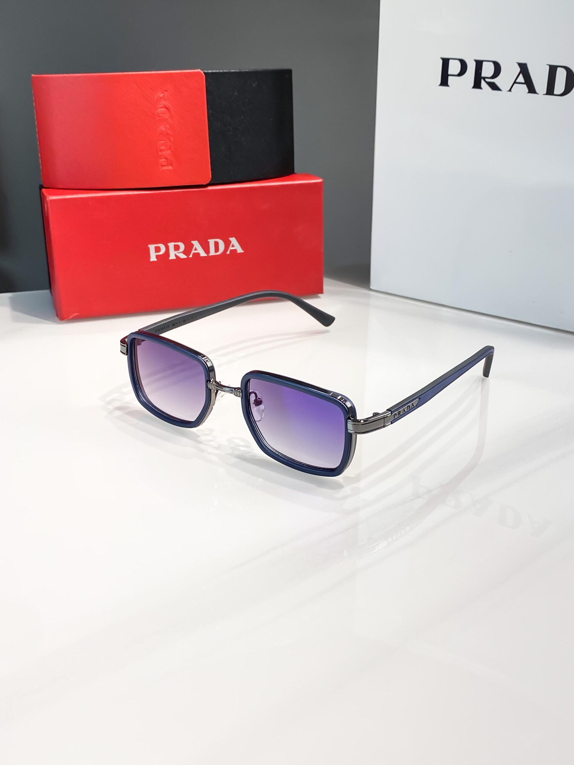 Prada_A565_Blue1