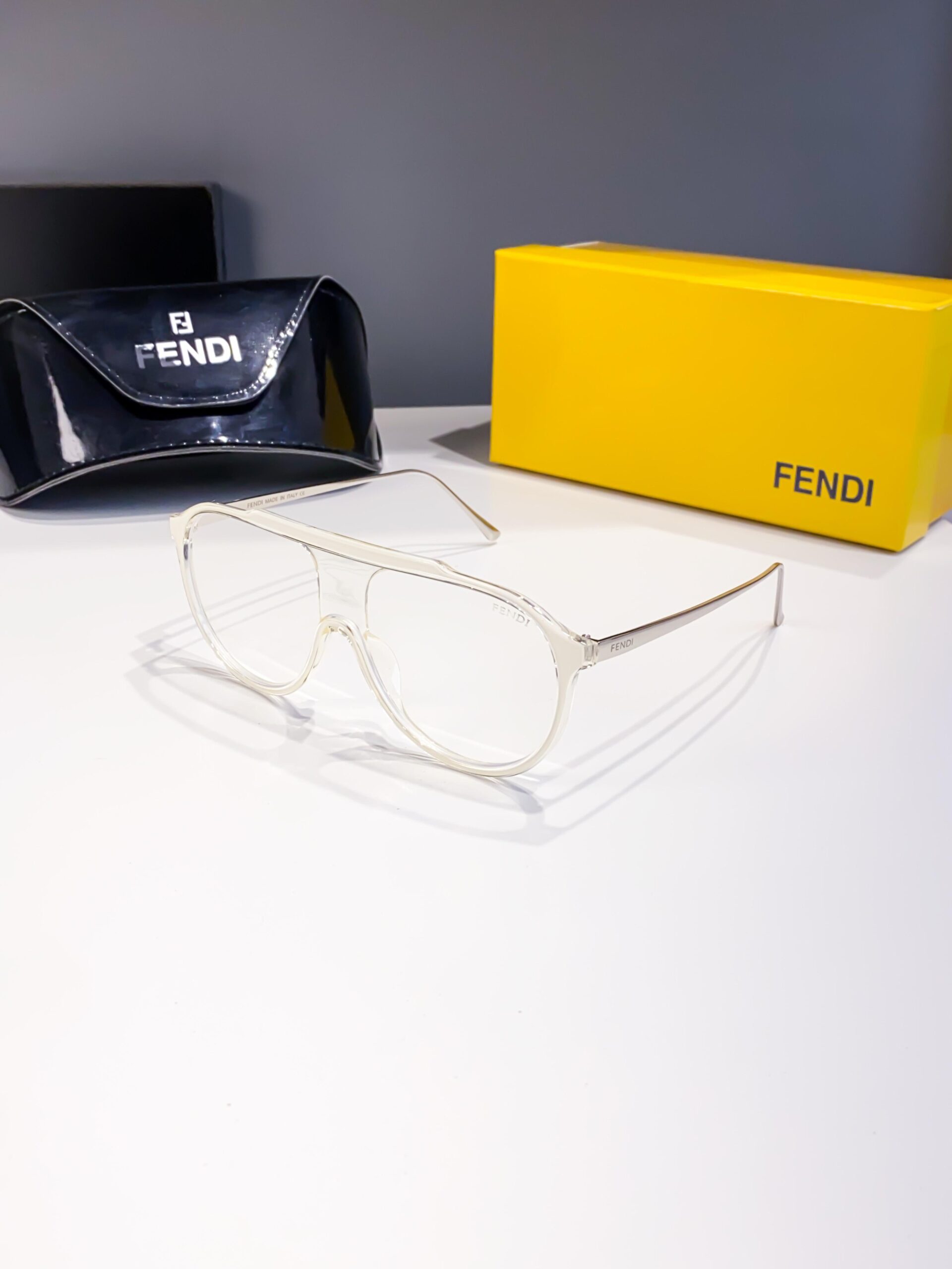 Fendi_frame-86