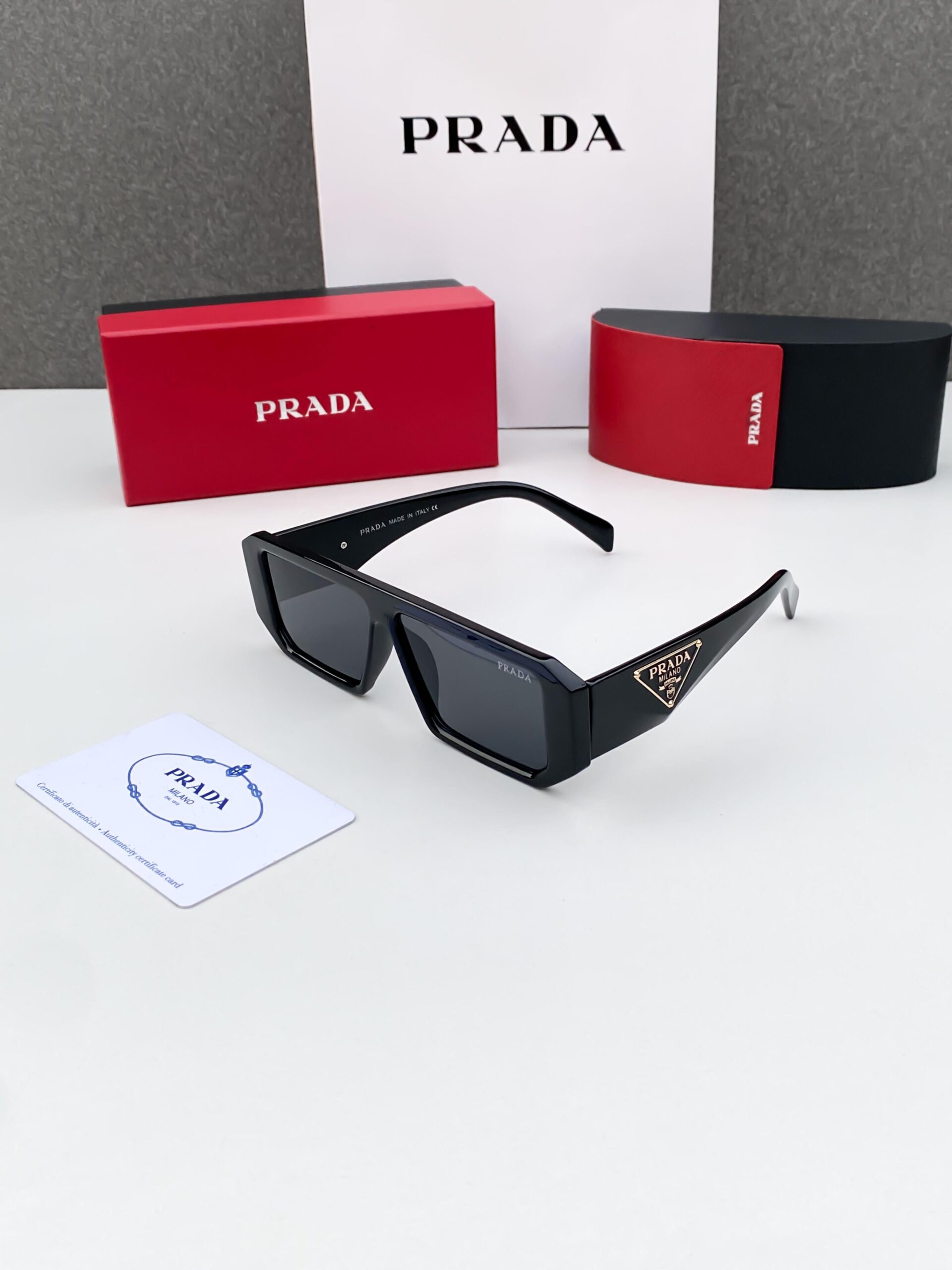 Prada_Black_132-99