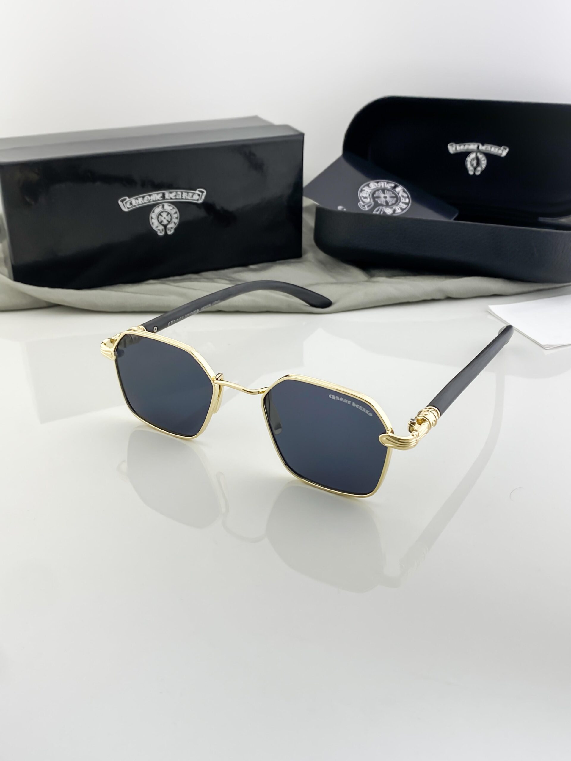 CHROME HEART GOLD BLACK 818