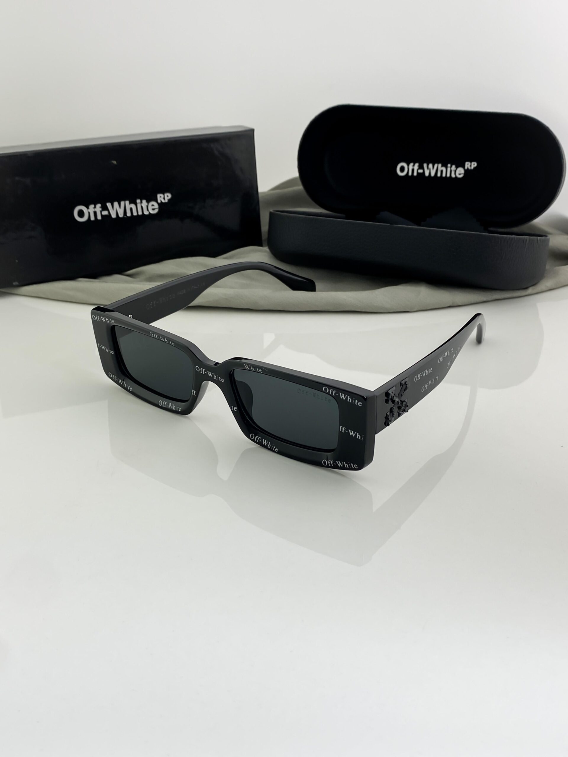 OFFWHITE BLACK 88995