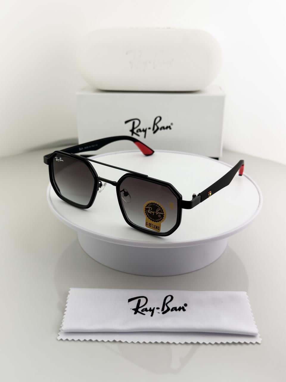 RAYBAN BLACK SHADED 09