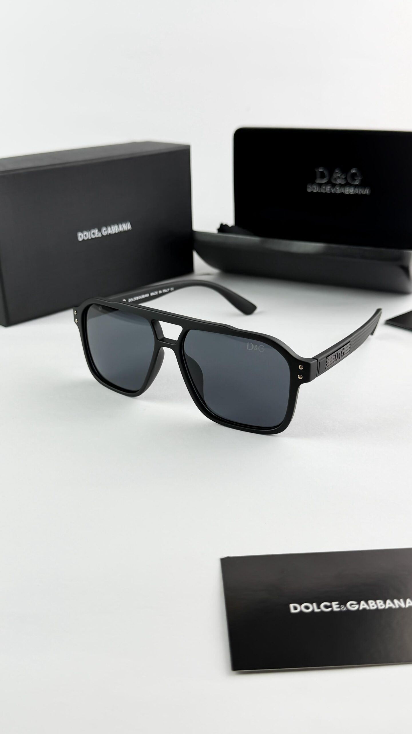 DOLCE_GABBANA_black_8201