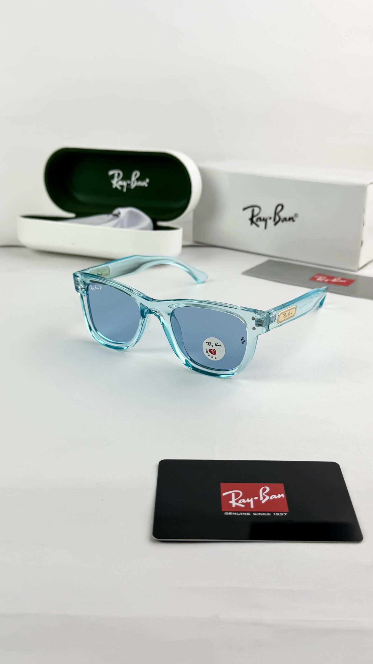 Rayban_blue 83511